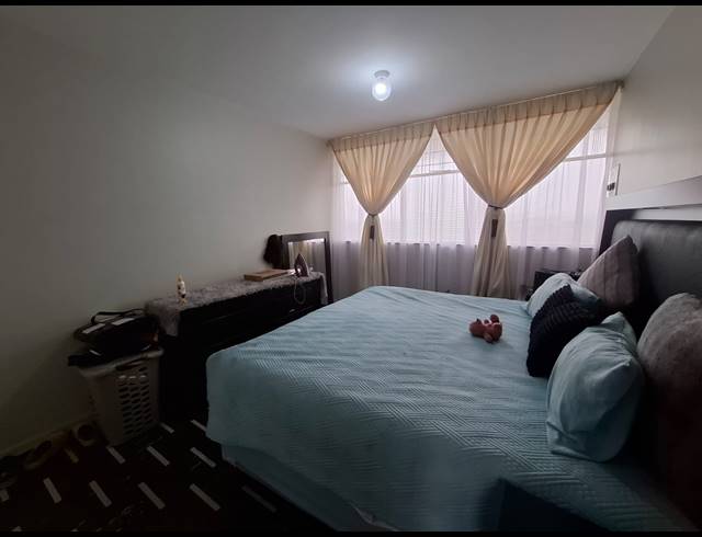 2 BEDROOM FLAT FOR SALE IN ARCON PARK